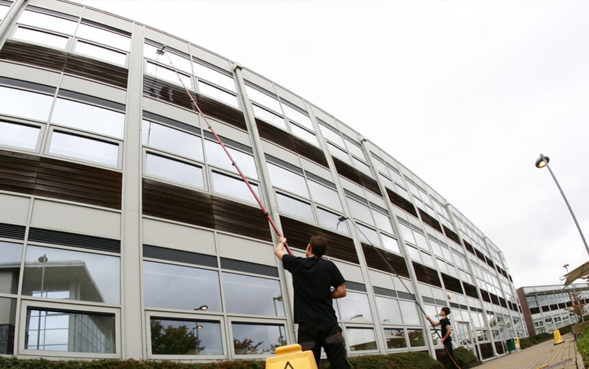 Office window cleaning in Coulsdon